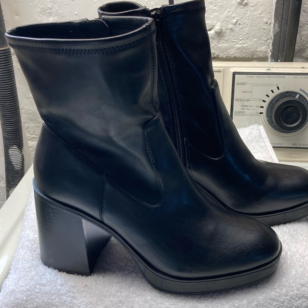 Chunky boots.